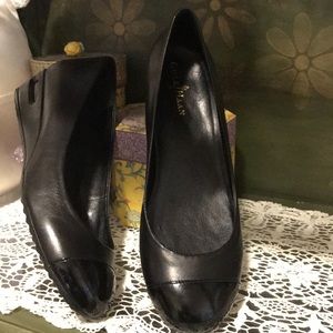 Cole Haan Nike air shoes sz 9B